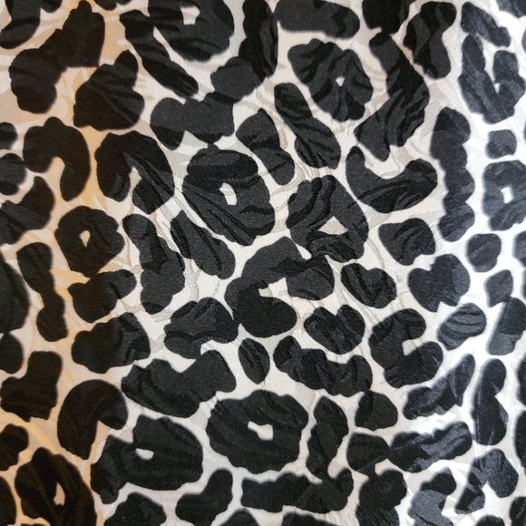 Bloomingdale's Black & Gold Animal Print Petite Silk Dress 6P - Picture 7 of 13